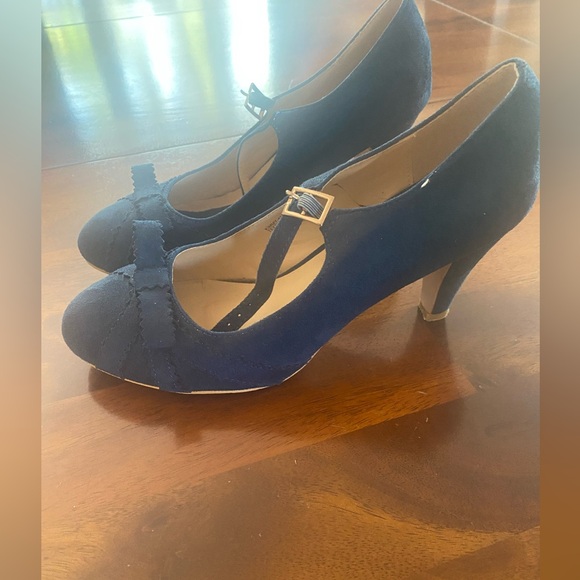 Chase + Chloe Blue Suede Heels - Picture 2 of 3